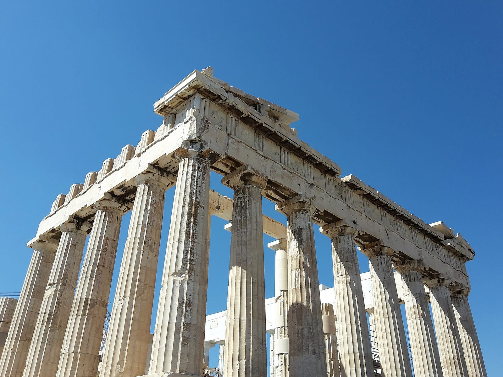 The Parthenon on Athens's Acropolis in daylight, reached by Alaska Airlines' new nonstop route from Seattle starting May 2027