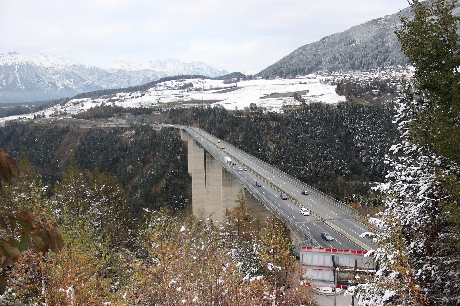 The Europabrücke carries the Brenner Autobahn across a deep valley in the Austrian Alps.