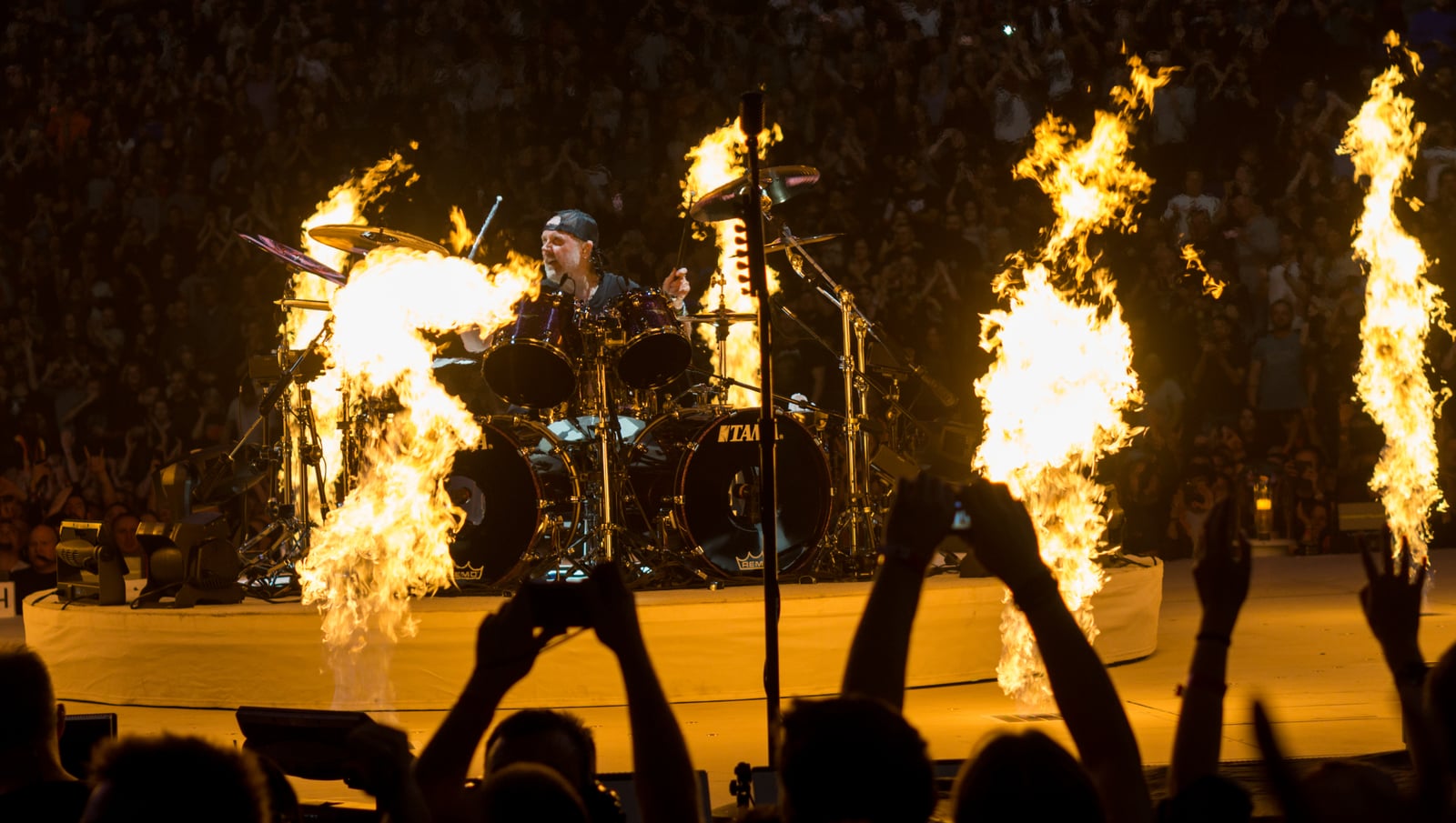 Metallica performing live